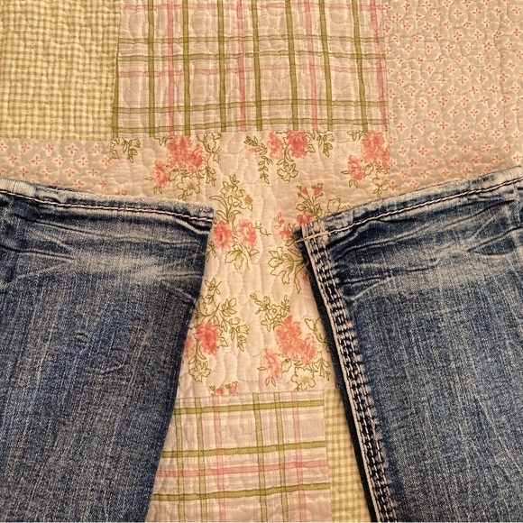 Rock Revival Yandel Easy Straight Jeans size 28 Regular length (32) - Picture 5 of 9